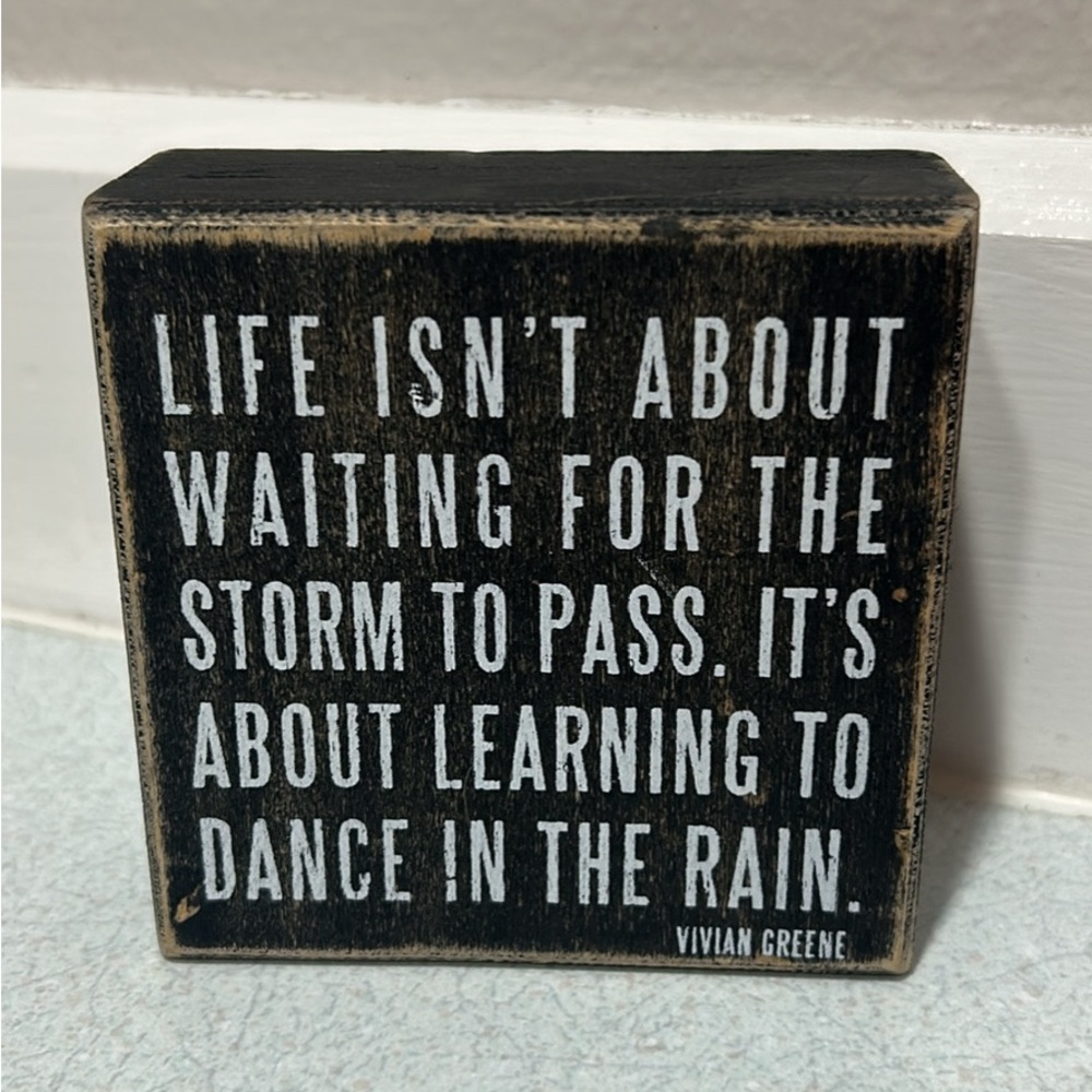 Inspirational Black and White Quote Block